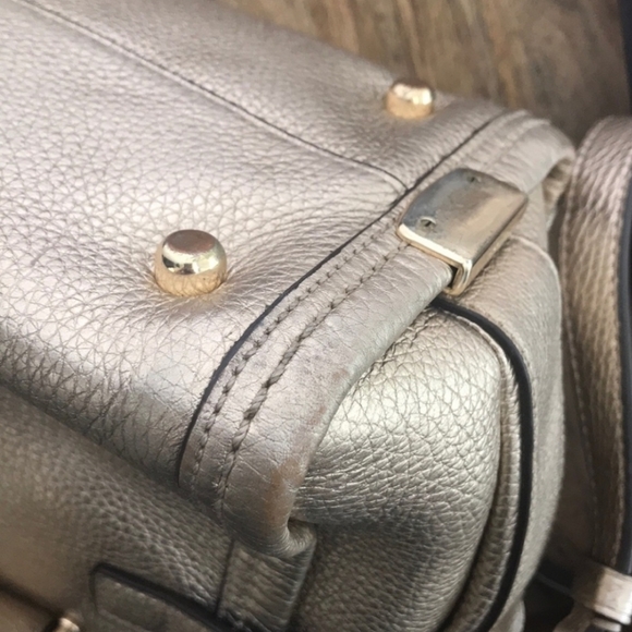 ⭐️SALE⭐️Coach Swagger - Metallic Gold - Picture 7 of 11